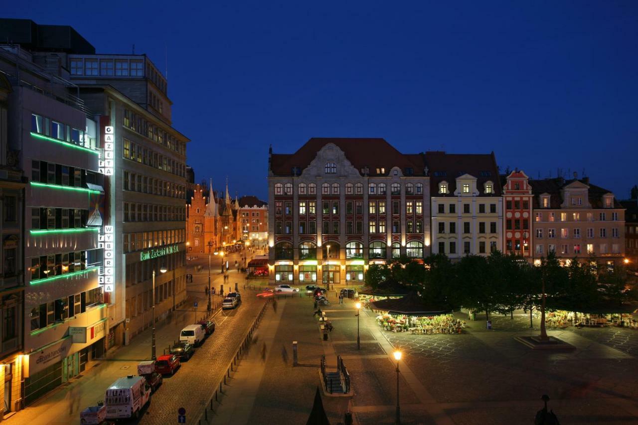 Solny Square Aparthotel Wrocław Exterior foto